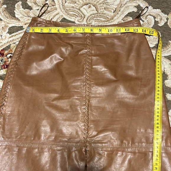 Banana Republic Tan whip stitched Western Boho Leather Skirt - Picture 7 of 9